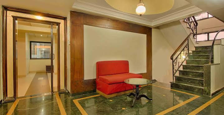 ホテル Parth Residency アーメダバード エクステリア 写真